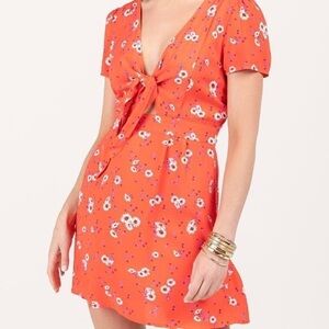 Francescas Red Floral Keyhole Mini Dress